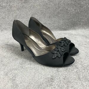 Bandolino Women’s Size 9.5 Boniella Black Stiletto Pump Heels Embellished